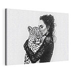 Obraz Žena objímajúca leoparda